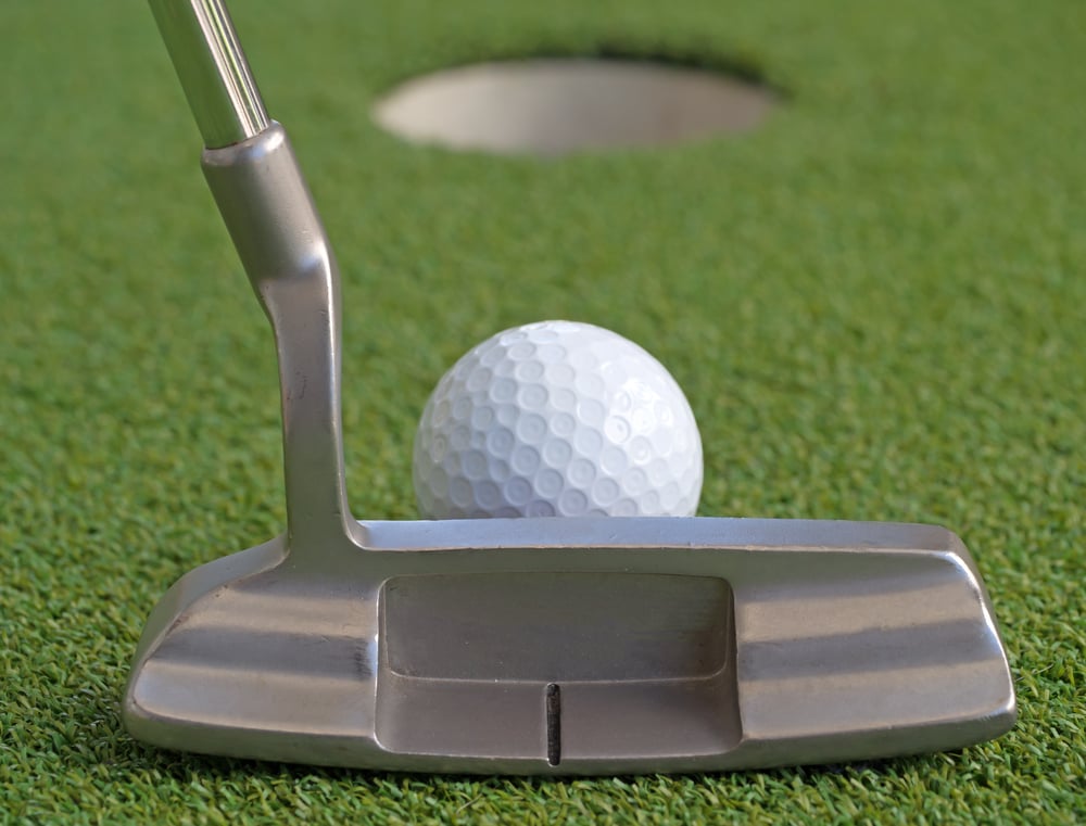 パターは意外と難しい 握り方や距離を掴む方法とは E Golf イーゴルフ 総合ゴルフ情報サイト Page 2