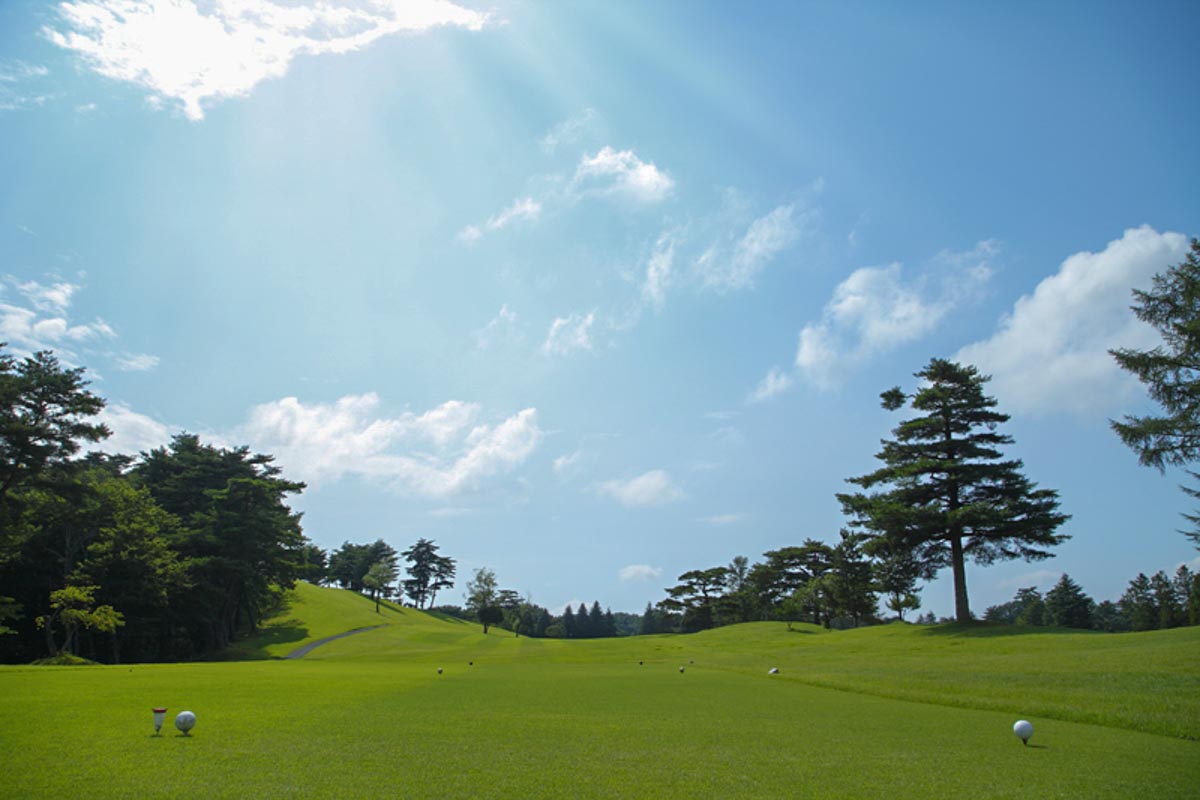 烏山城CC1番パー4 写真：烏山城CCホームページより