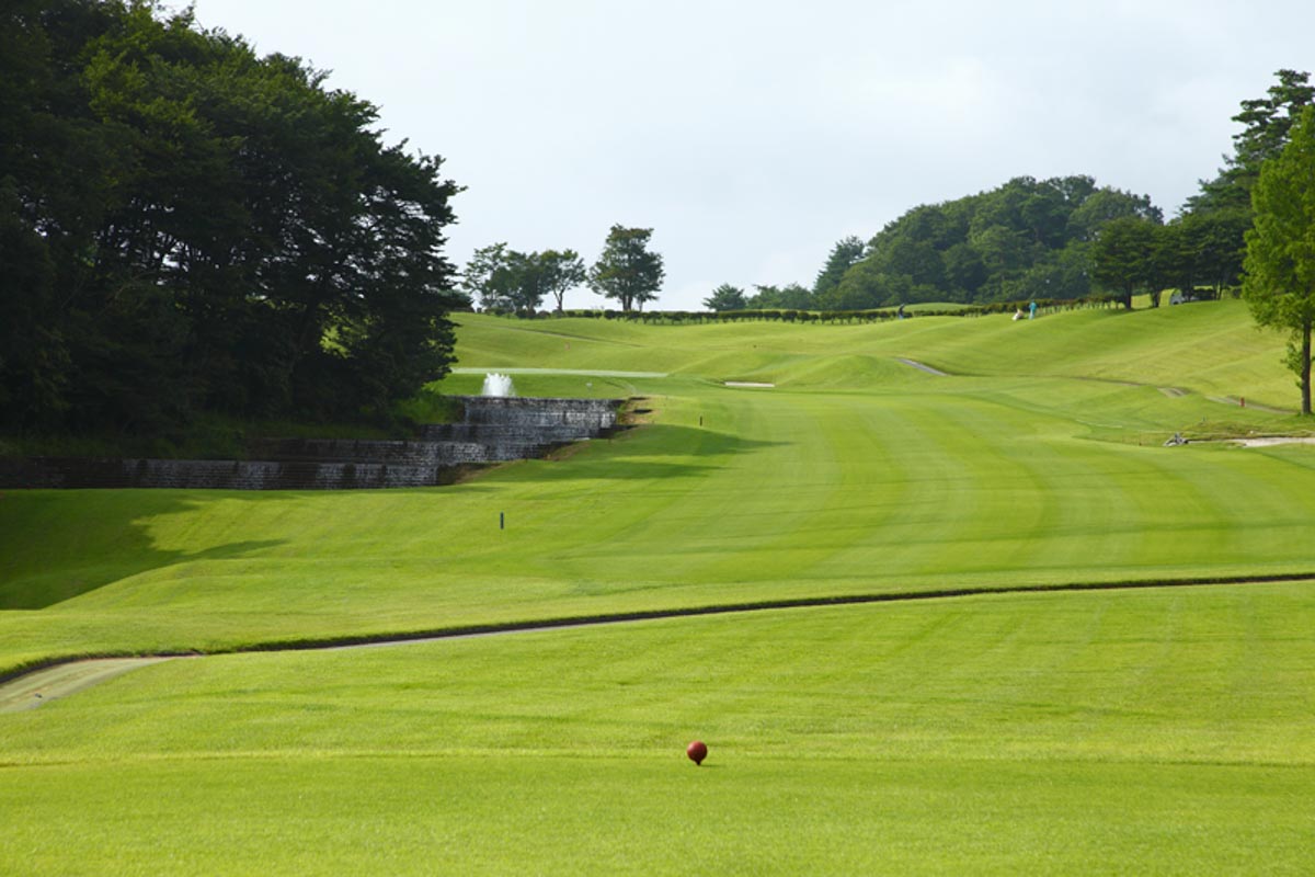 最終18番パー4 写真：烏山城CCホームページより