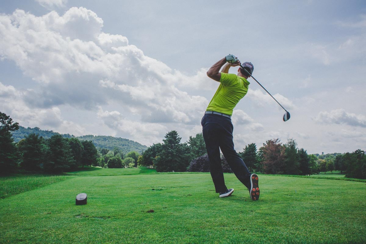 「年間ラウンド数」はゴルフへの向き合い方が分かる一つの指標になる　写真:unsplash