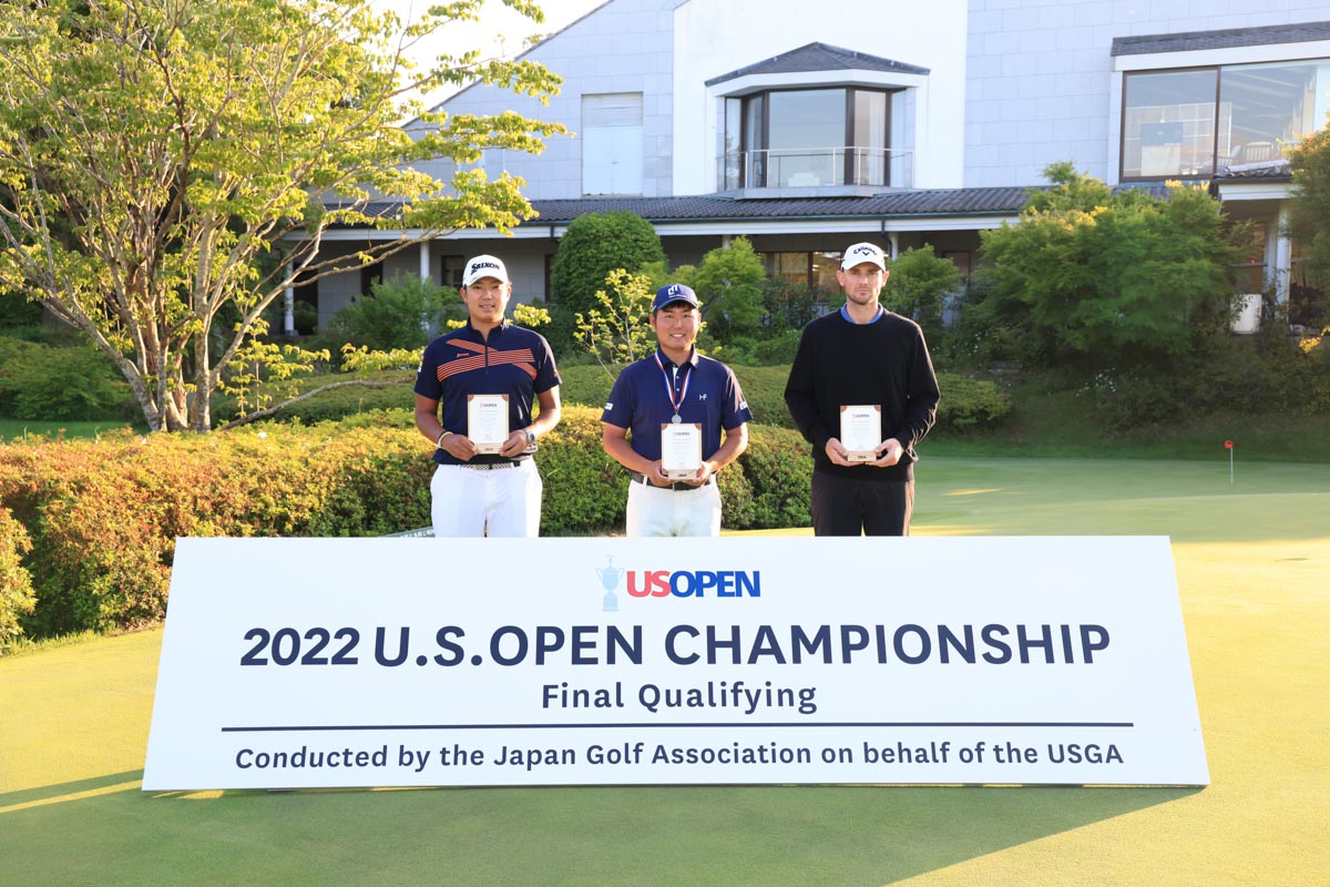 全米オープン出場権を獲得した（左から）出水田大二郎、杉山知靖、T・シノットの3人　写真：日本ゴルフ協会提供
