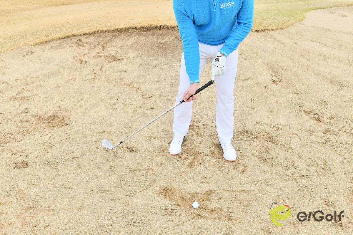 グリップエンドの位置は変えずに向きを逆転させる