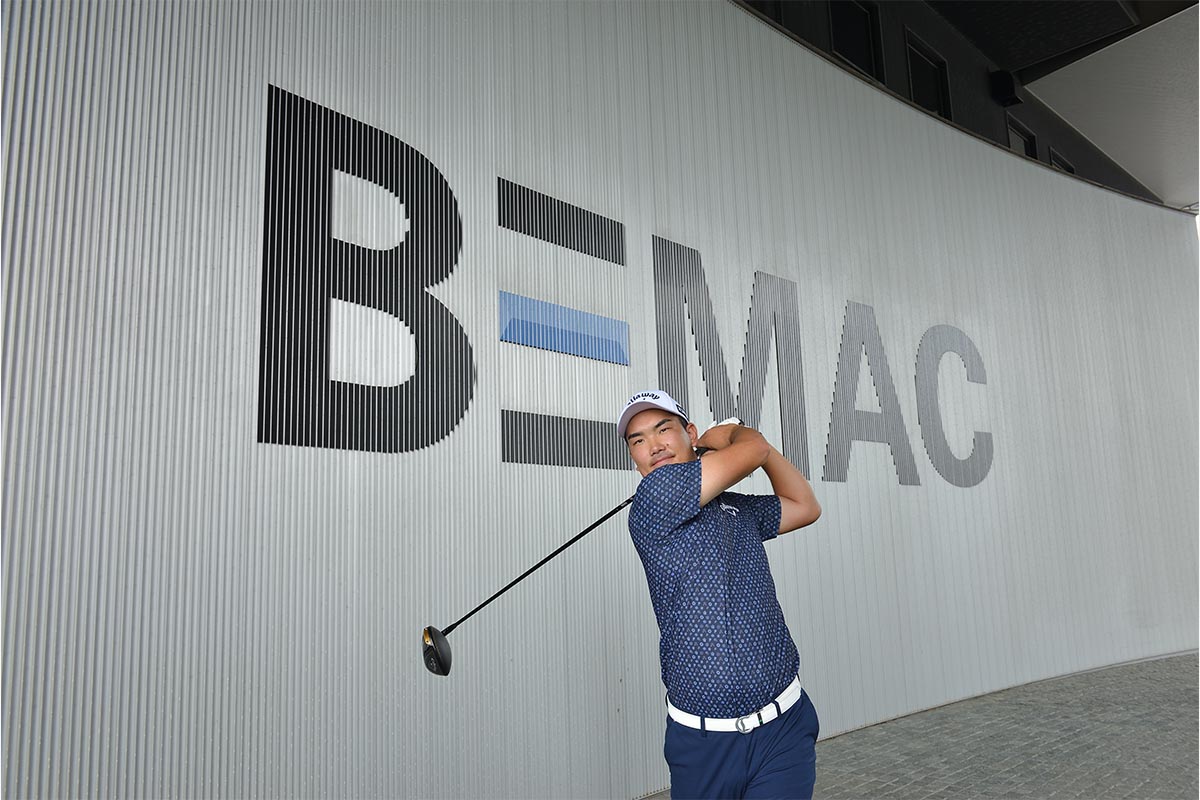 BEMACとスポンサー契約を発表した河本力