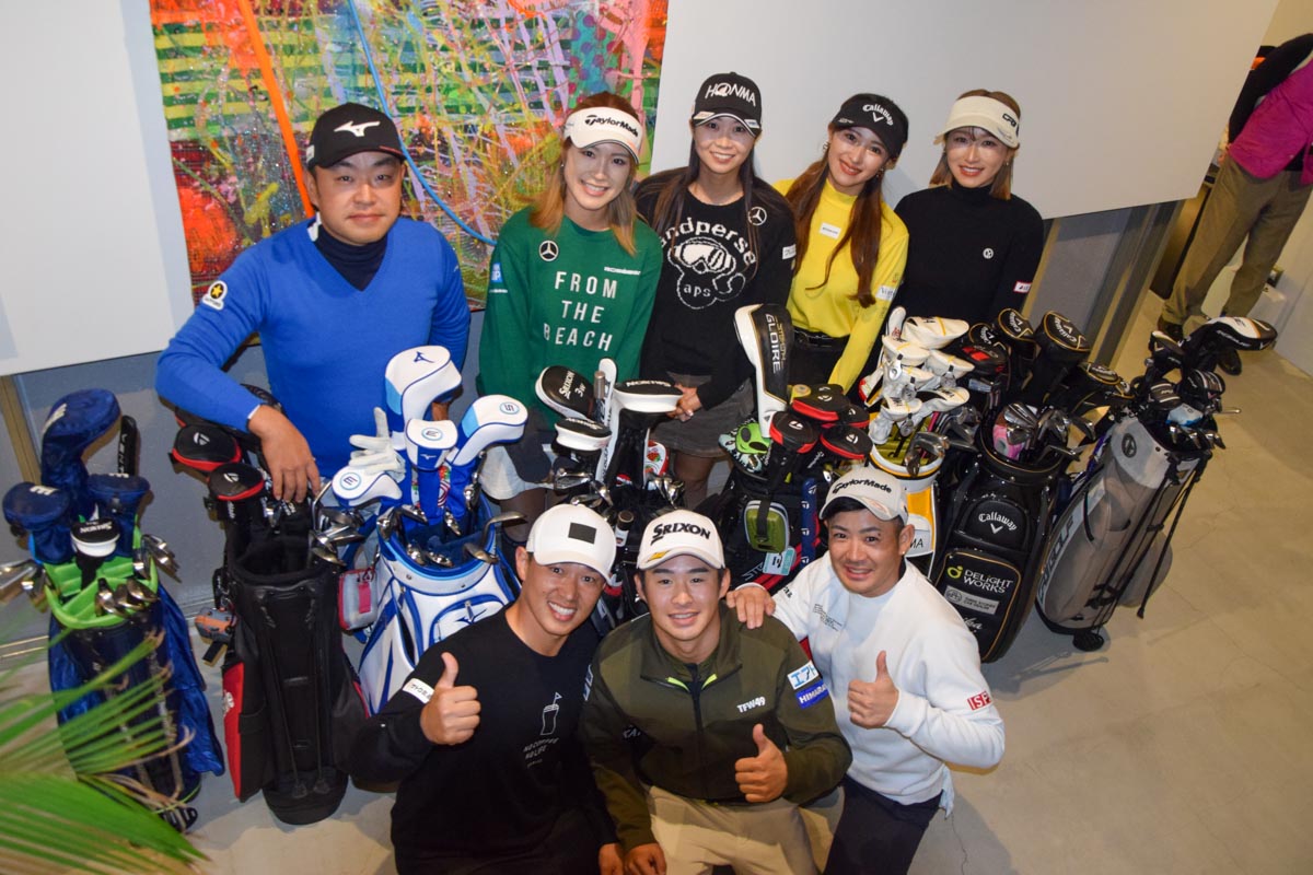 「日本インドアゴルフ協会 バーチャルゴルフトーナメント」の試合風景