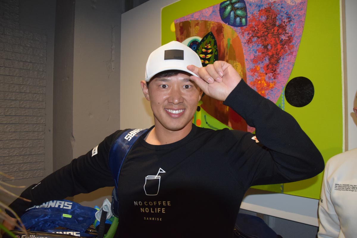 「日本インドアゴルフ協会 バーチャルゴルフトーナメント」の試合風景