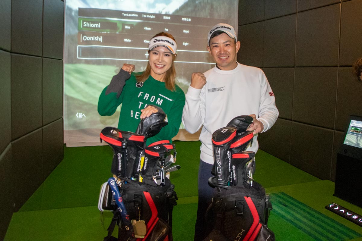 「日本インドアゴルフ協会 バーチャルゴルフトーナメント」の試合風景