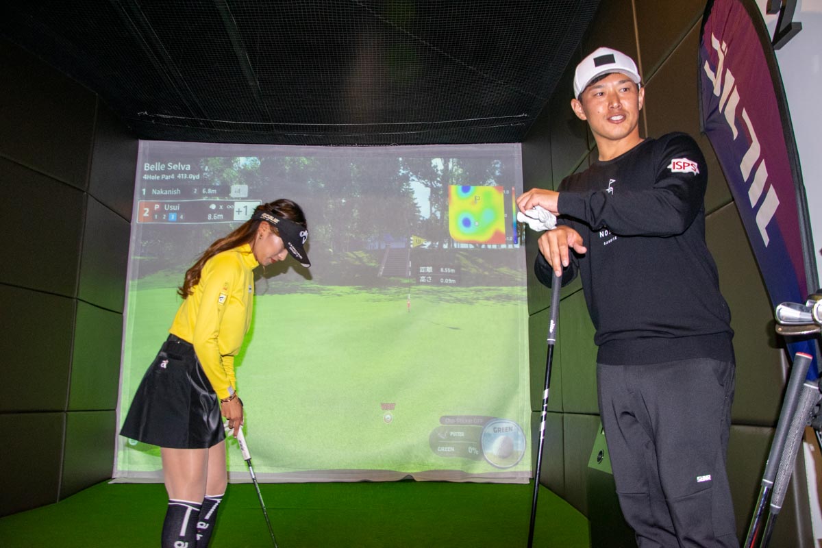 「日本インドアゴルフ協会 バーチャルゴルフトーナメント」の試合風景