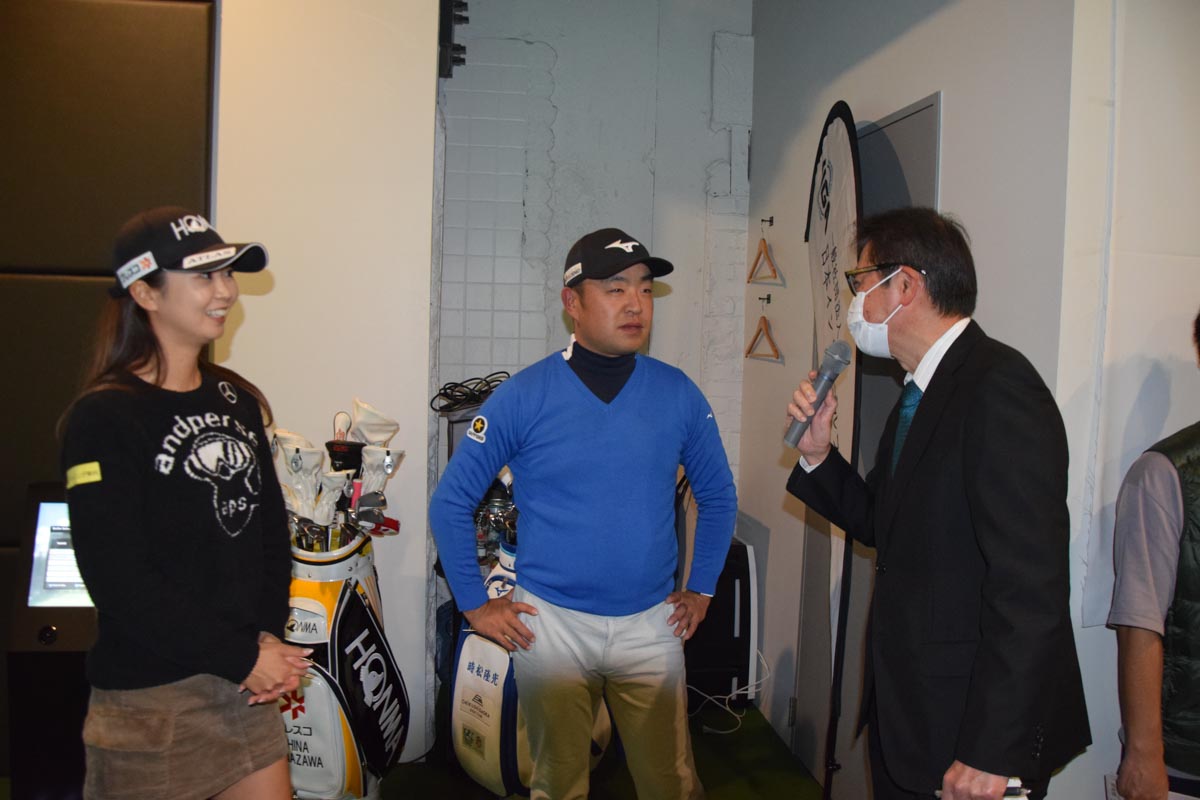 「日本インドアゴルフ協会 バーチャルゴルフトーナメント」の試合風景