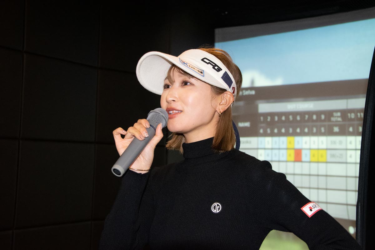 「日本インドアゴルフ協会 バーチャルゴルフトーナメント」の試合風景