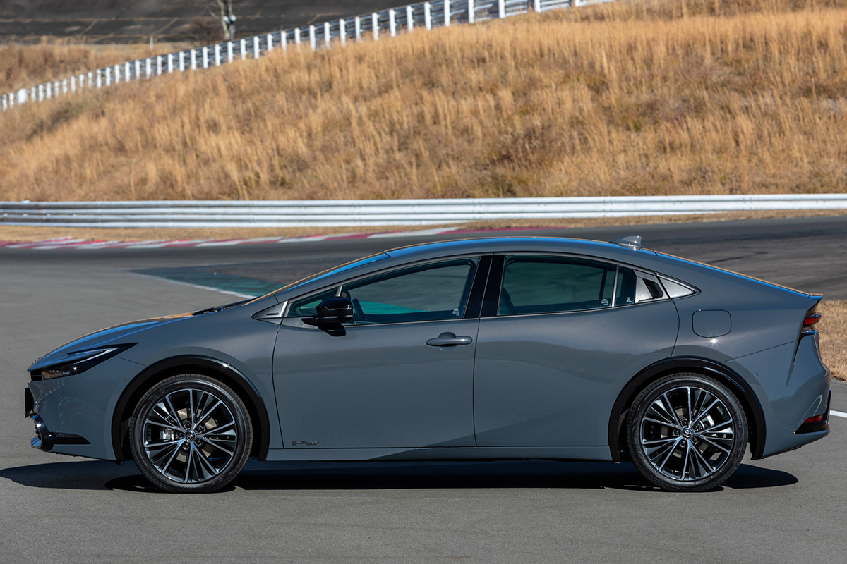 世界中から注目を集めているトヨタの新型「プリウス」