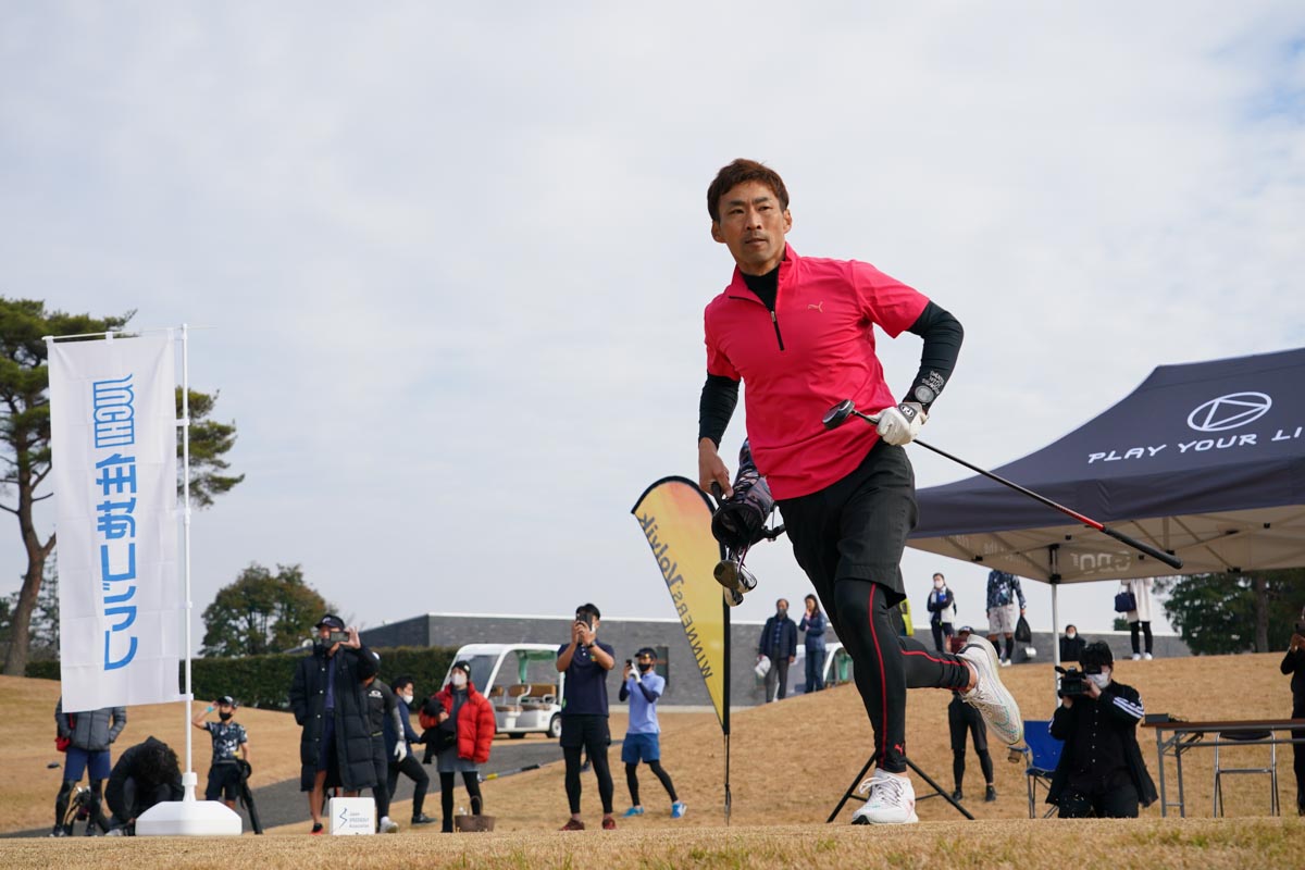 「スピードゴルフオープン2021」優勝の太田仁選手　写真：日本スピードゴルフ協会提供