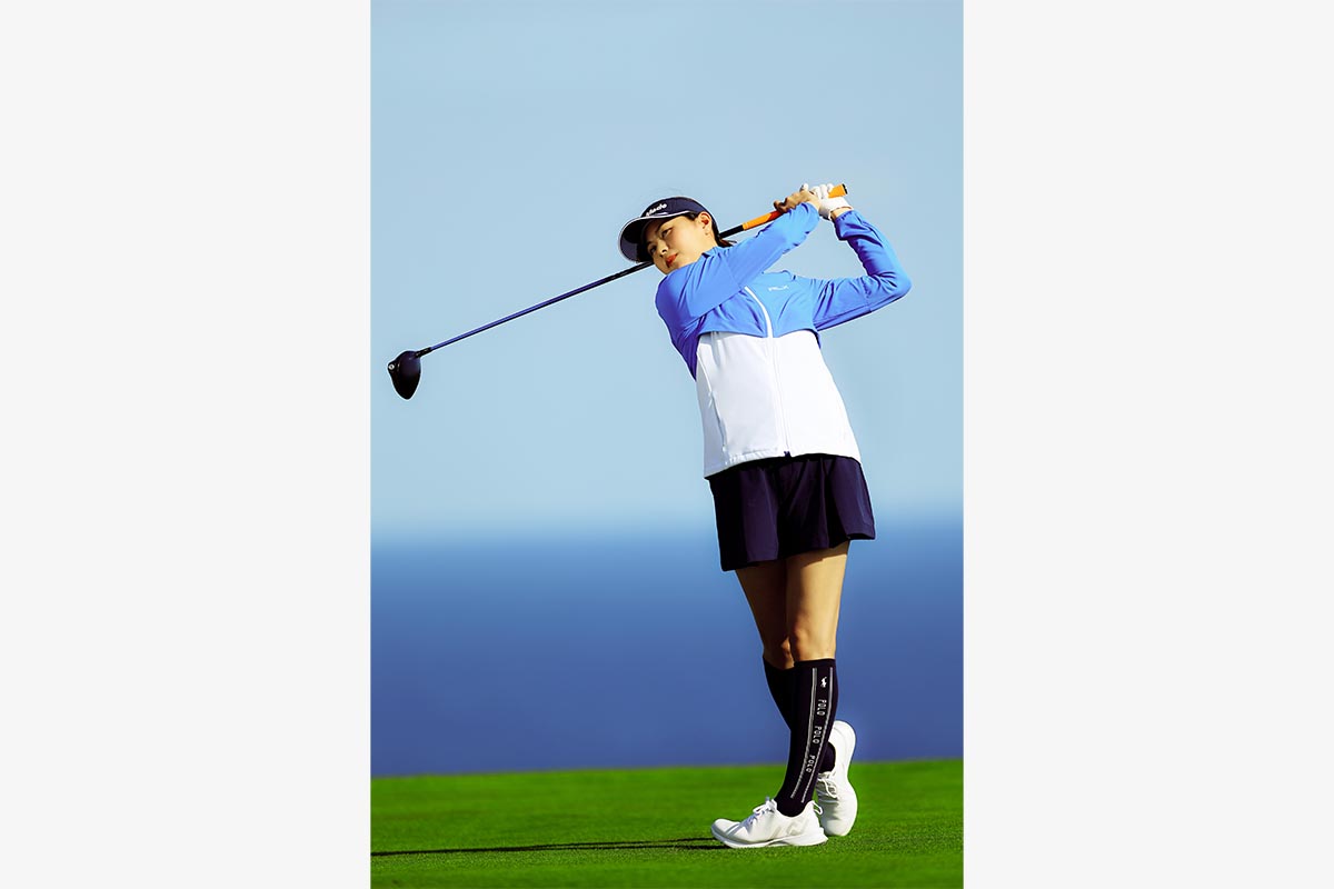 ラルフ ローレンと契約した新垣比菜