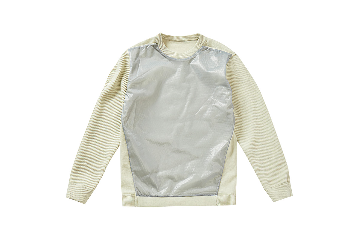 GOLF防風セーター内側の防風シート