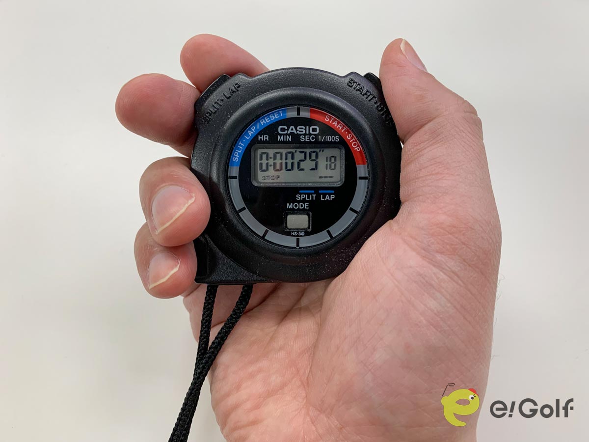 練習時からストップウォッチでショットの時間を把握しておけば、コースでもスロープレーを防ぐことができる