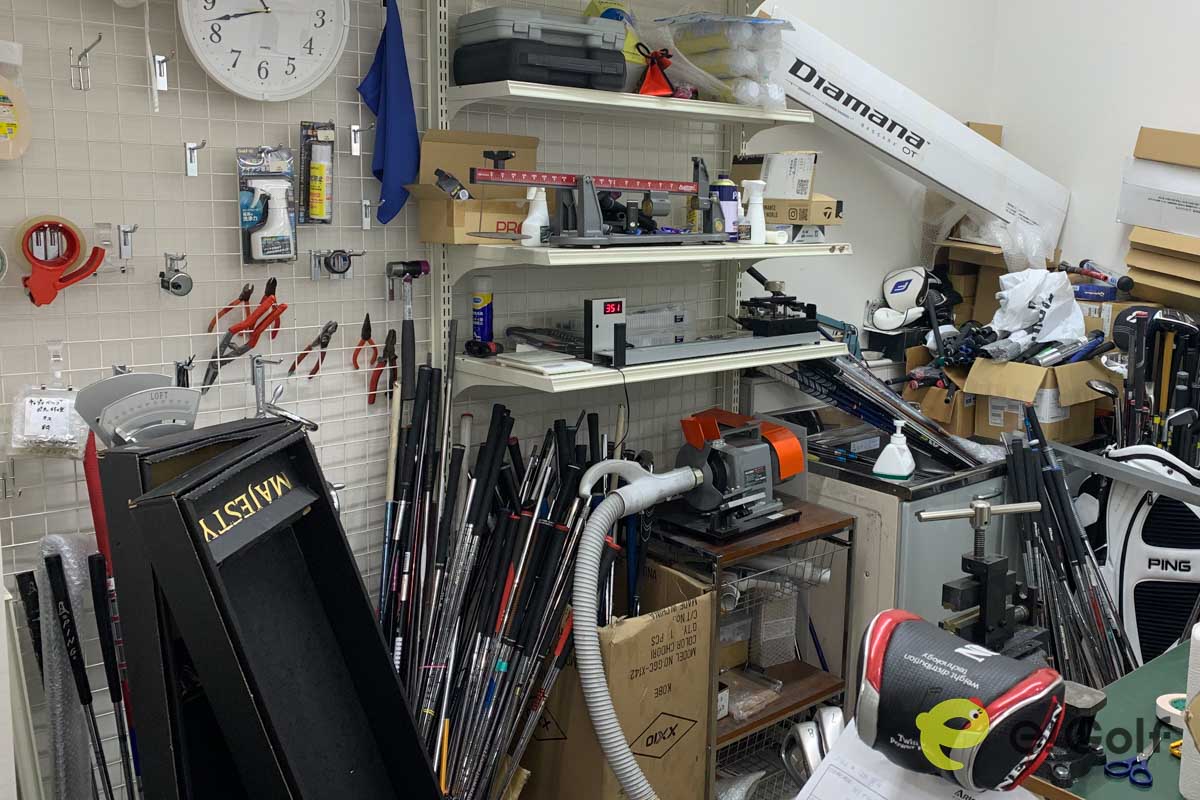 市販のクラブをさらに自分のスイングに合わせてフィッティング。現状のスイングに対する「スライス矯正クラブ」を作成することはできる（写真はイメージ）