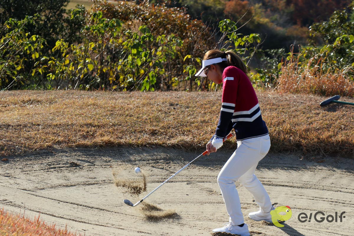 フェースが空を向くほどしっかり開き…