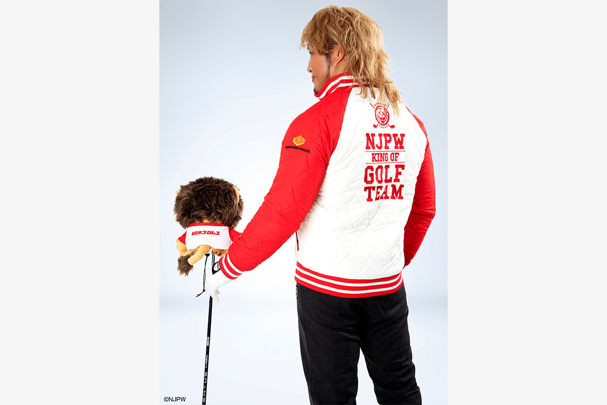 背中には刺繍で「NJPW GOLF TEAM」のロゴ