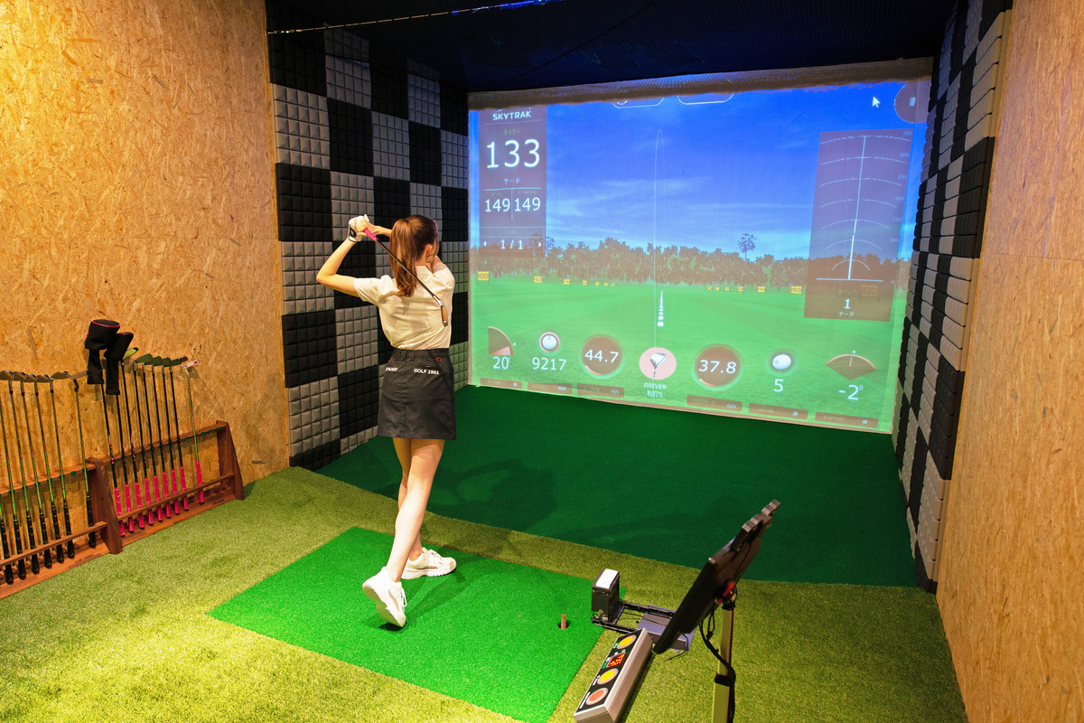 フィットネスクラブ内にシミュレーションゴルフを導入している店舗も