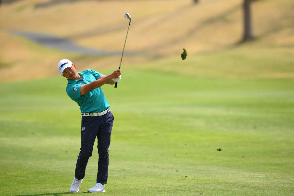 中学時代からやっていた「階段上り」を再開。下半身強化によりアイアンのキレが戻ってきた今平周吾　写真:JGTOimages