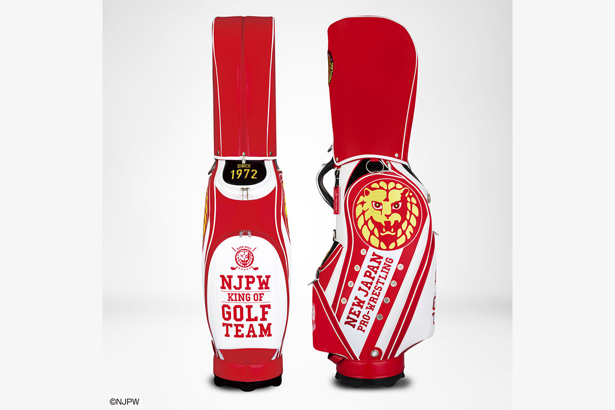新日本プロレス伝統のライオンロゴが入ったキャディーバッグ