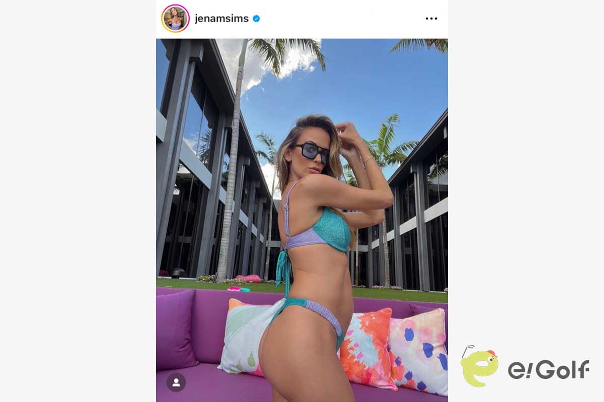 ジェナ・シムズのインスタグラム（@jenamsims）