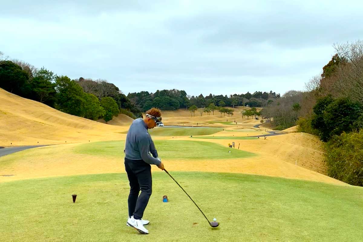 「自分のプレー時間」が余裕を持って確保ができるように、ボール探しや距離の確認、クラブ選択や移動などをスムーズに