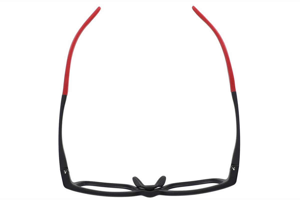 「Zoff SPORTS ACTIVE TYPE Zoff CLAP CLICK構造」搭載モデルの「ZA231024_14F1」8800円（税込み、セットレンズ代込み）