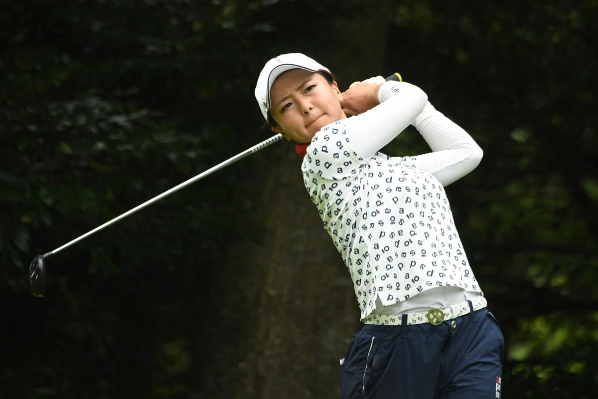 初日トップの荒川侑奈　写真：大会提供