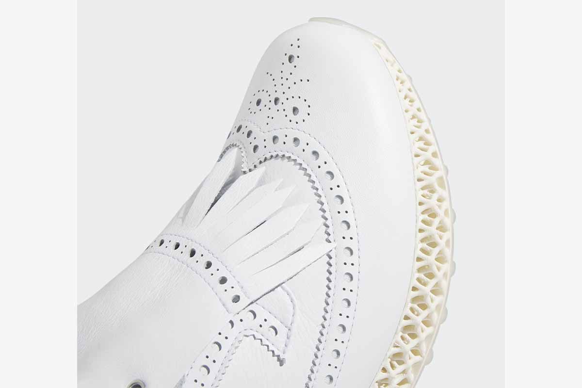 スパイクレスシューズ「MC87 4D」