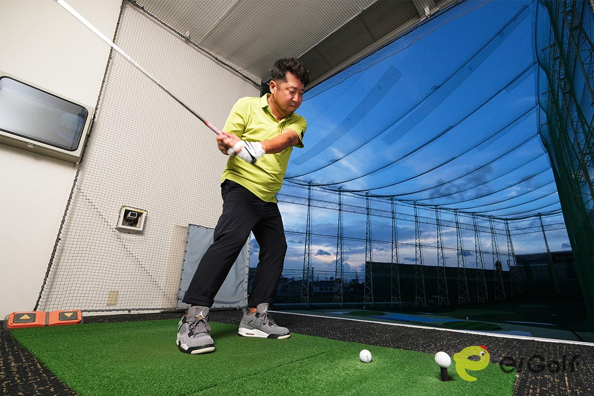 競技にも出場するなど、上達志向の強いタイプの甲斐さん。グリップにもこだわりがあり、ずっと決まったモデル「MCC TEAMS PLUS4」を使用してきたとのこと