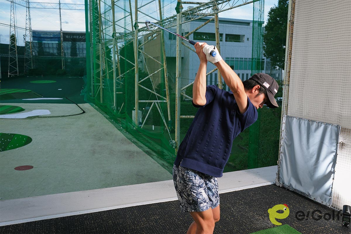 右手とグリップがしっかりと密着するようになったため、ヘッドが暴れなくなったルイゴルフさん