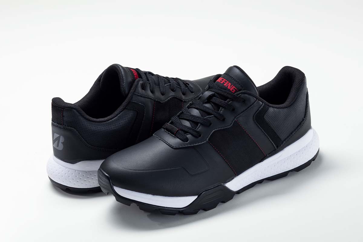 スパイクレスシューズ「BRIEFING×BRIDGESTONE GOLF LEATHER LOW」ブラック