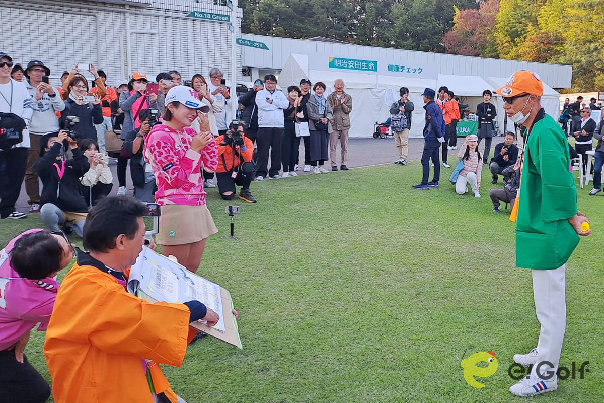 ファンクラブメンバーの言葉にイ・ボミは思わず涙を流した