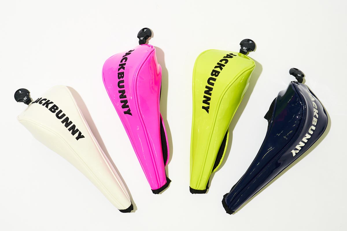 フェアウェイウッド用ヘッドカバーは全4色で展開　価格：7480円（税込み）