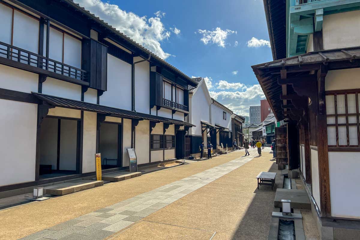 再現された出島の町並み。すべて見学可能となっています
