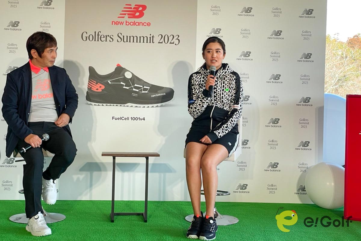 ニューバランス新製品発表会でトークショーを行う稲見萌寧