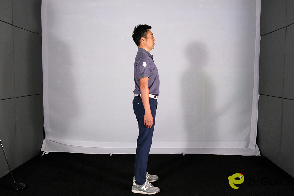 「締め付けられているわけではないのに、お尻がクッと上がって、バランス良く立てています」と植村コーチは言う