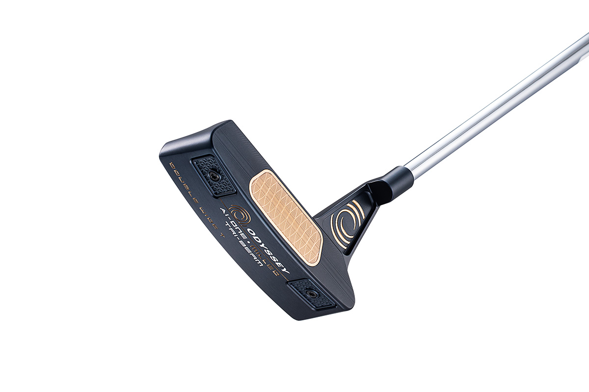 「Ai-ONE MILLED TRI-BEAMパター」幅の広いブレードの「DOUBLE WIDE T」