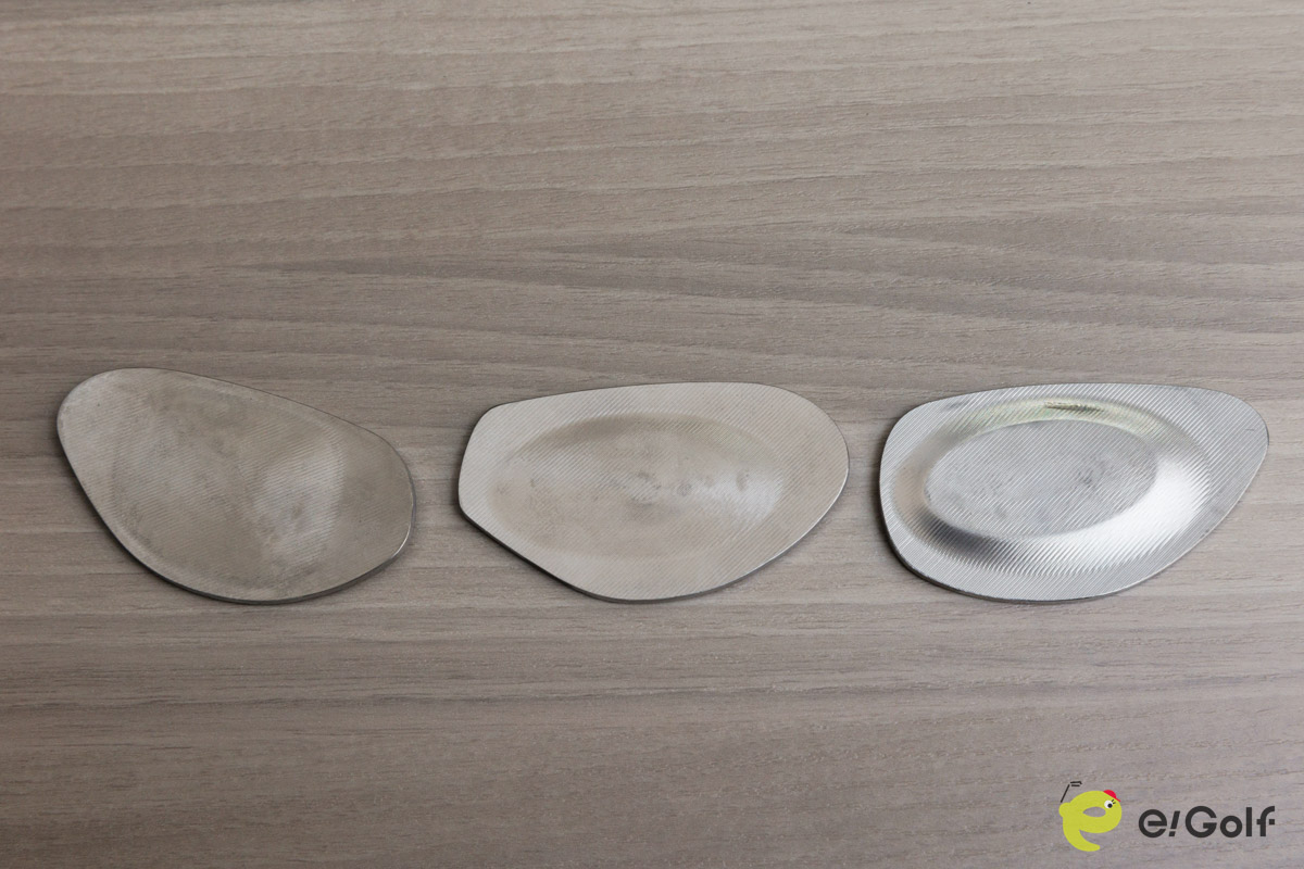 左からR、M、新RMX 「VD／X」。フェース裏の肉厚設計がうかがえる[写真：山上忠]