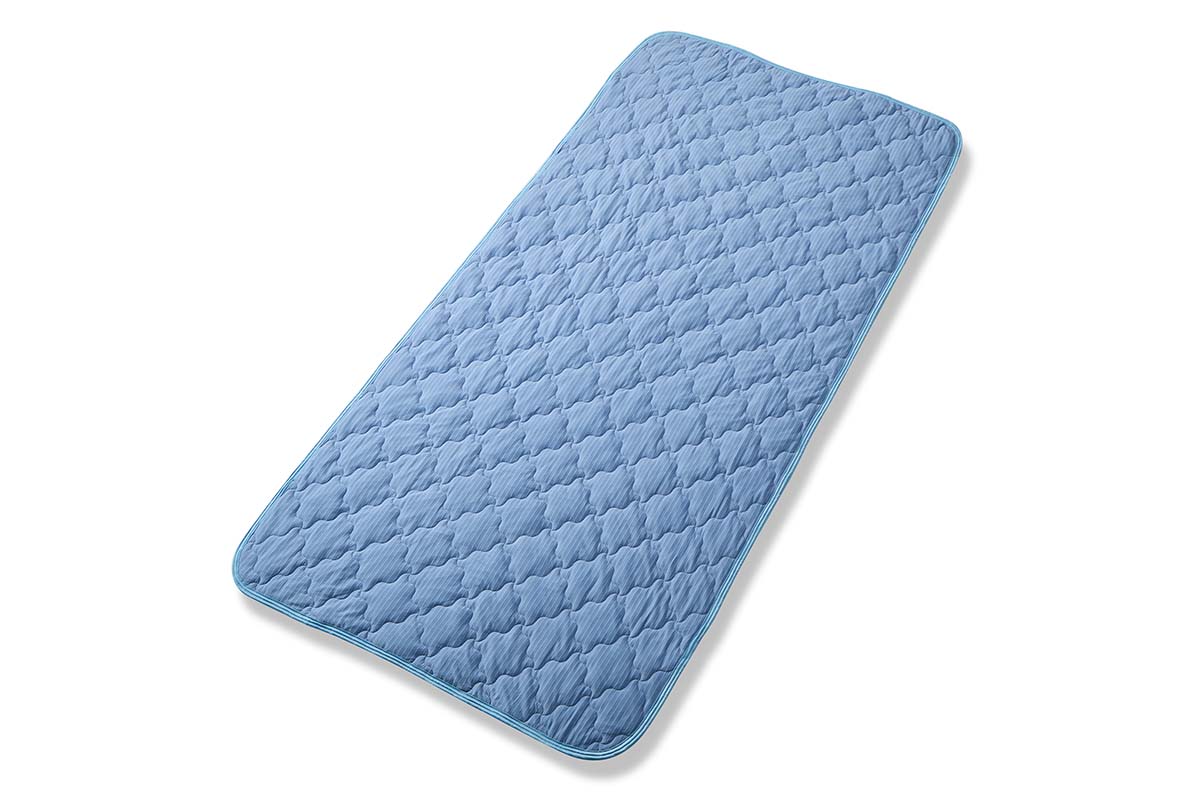 「冷感敷きパッド」ワークマン