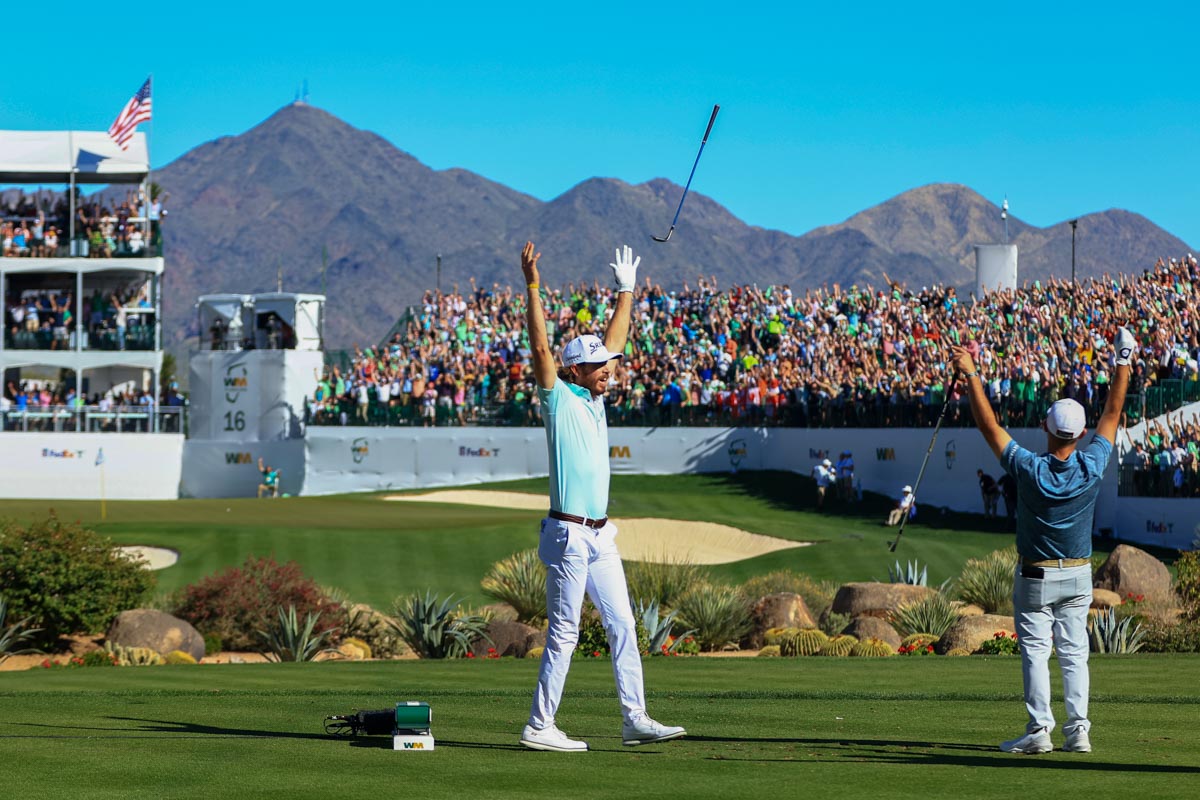 2022年WMフェニックスオープン3日目16番ホールでホールインワンのサム・ライダー　写真：Getty Images