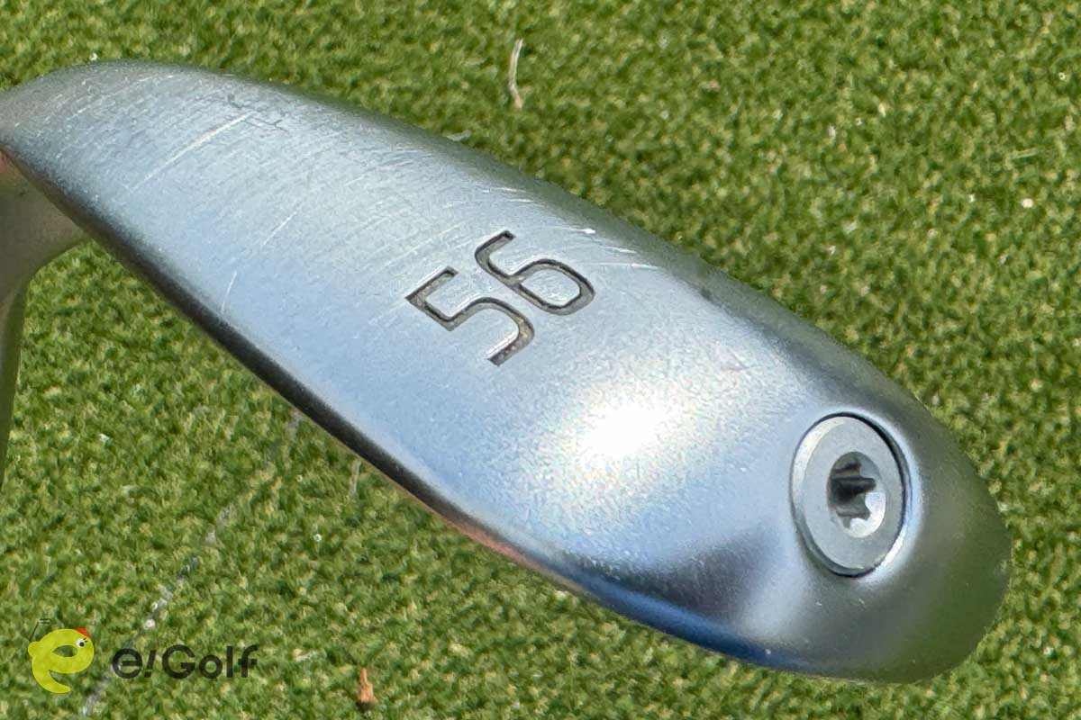 今回試打したのは56度の「G730アイアン」ウェッジ