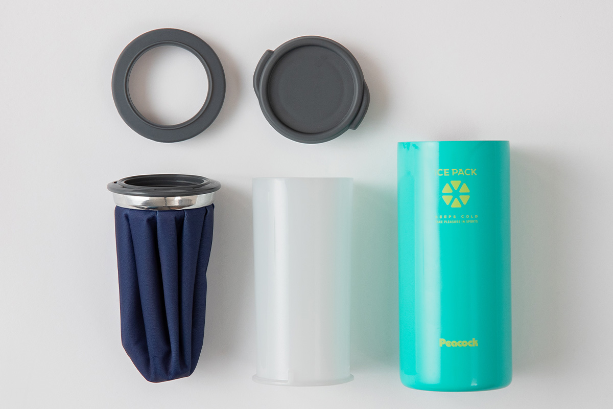 ピーコック魔法瓶株式会社の「アイスパック」（3278円、税込み）は溶けにくい氷のう