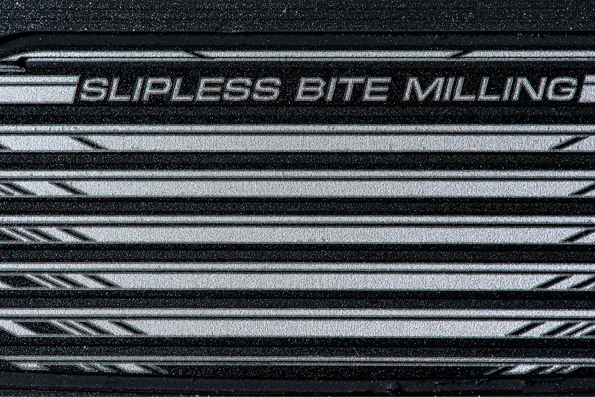 ブリヂストンの９年ぶり新作！「BRIDGESTONE GOLF PUTTER」