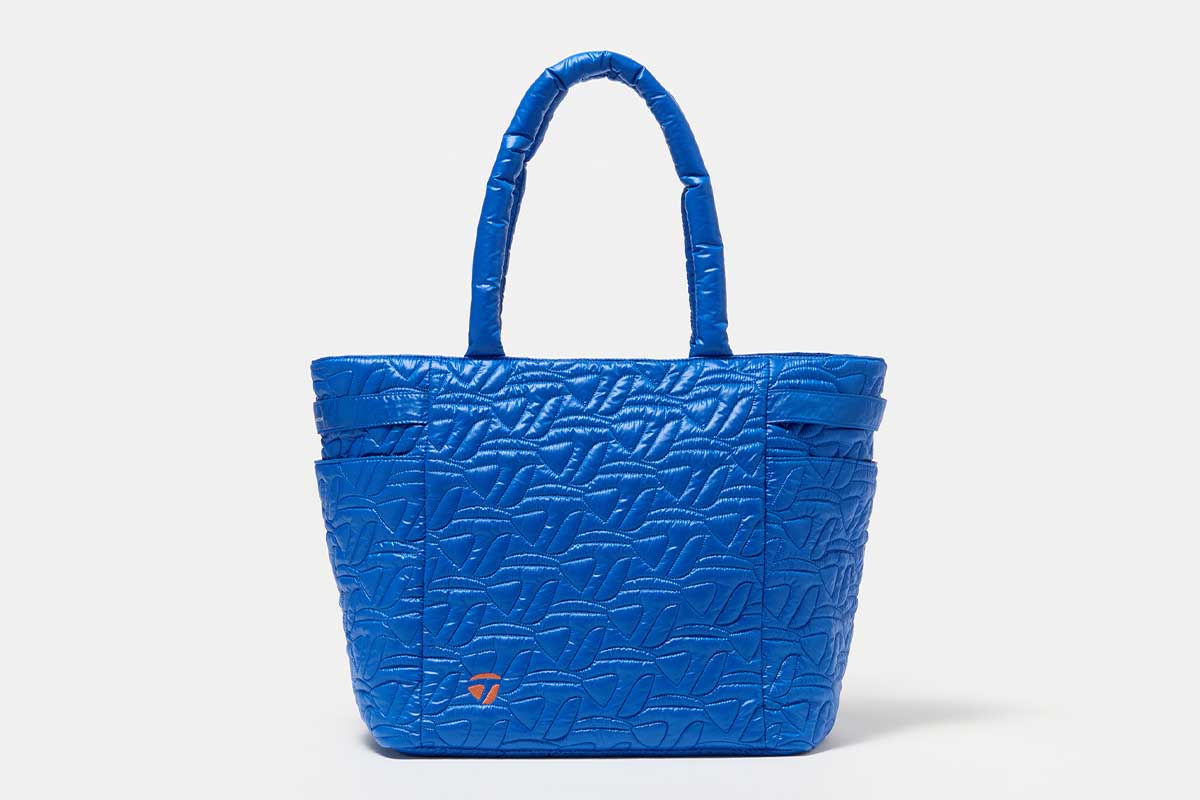 トートバッグ　2万4200円（税込み）