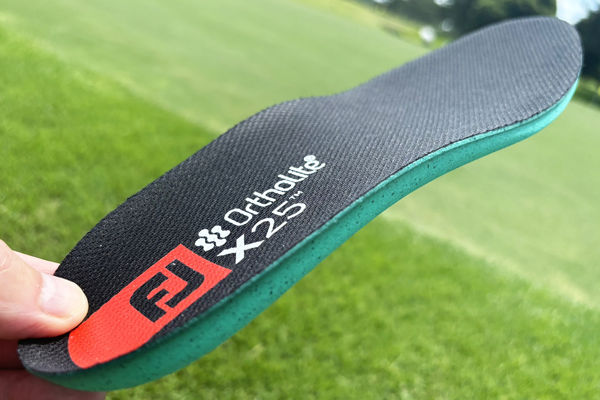 フットジョイ「PRO/SLX BOA」