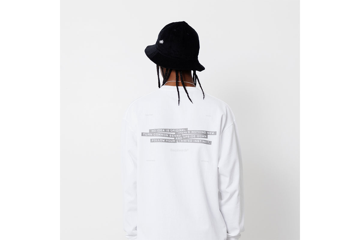 Backwards「Statement Labels LS Tee_422-11002」オンラインショップ価格：1万4300円（税込み）