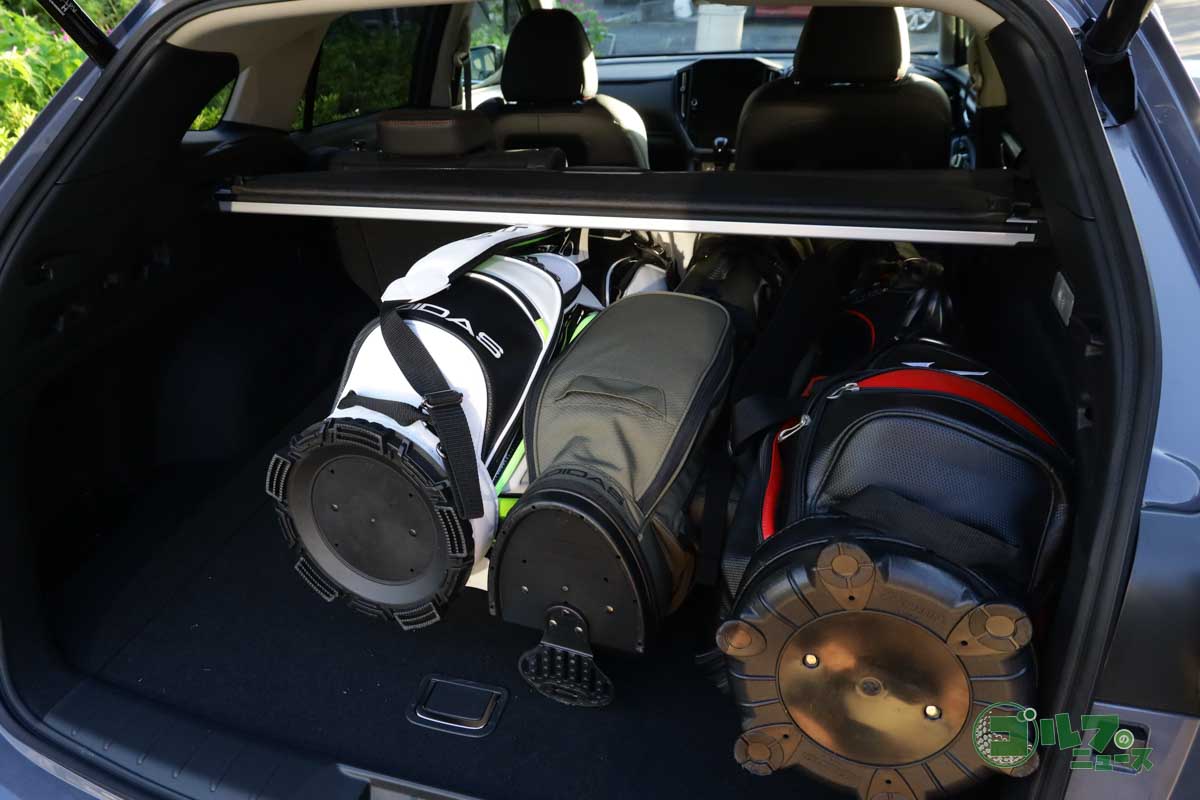 キャディバッグ3本の積載例