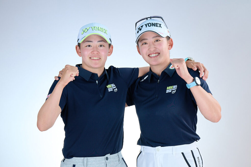 貴重‼️ 限定6枚！岩井千怜／明愛姉妹直筆サイン入りのグッズ！　女子プロゴルファー Amazon.co.jp: 貴重 限定6枚！岩井千怜／明愛姉妹直筆サイン入り