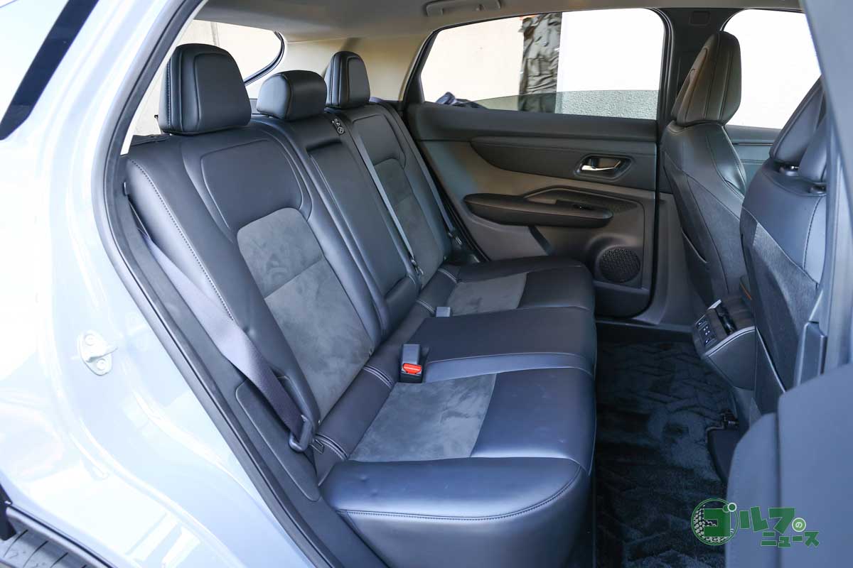 後席の座り心地も上々だ。全席にシートヒーターを装備しているのもうれしい